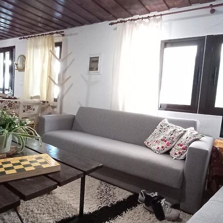 Villatzer - Traditional House With Fireplace And Garden Tzermiadon Bagian luar foto