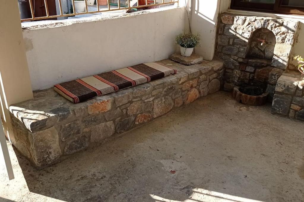 Villatzer - Traditional House With Fireplace And Garden Tzermiadon Bagian luar foto