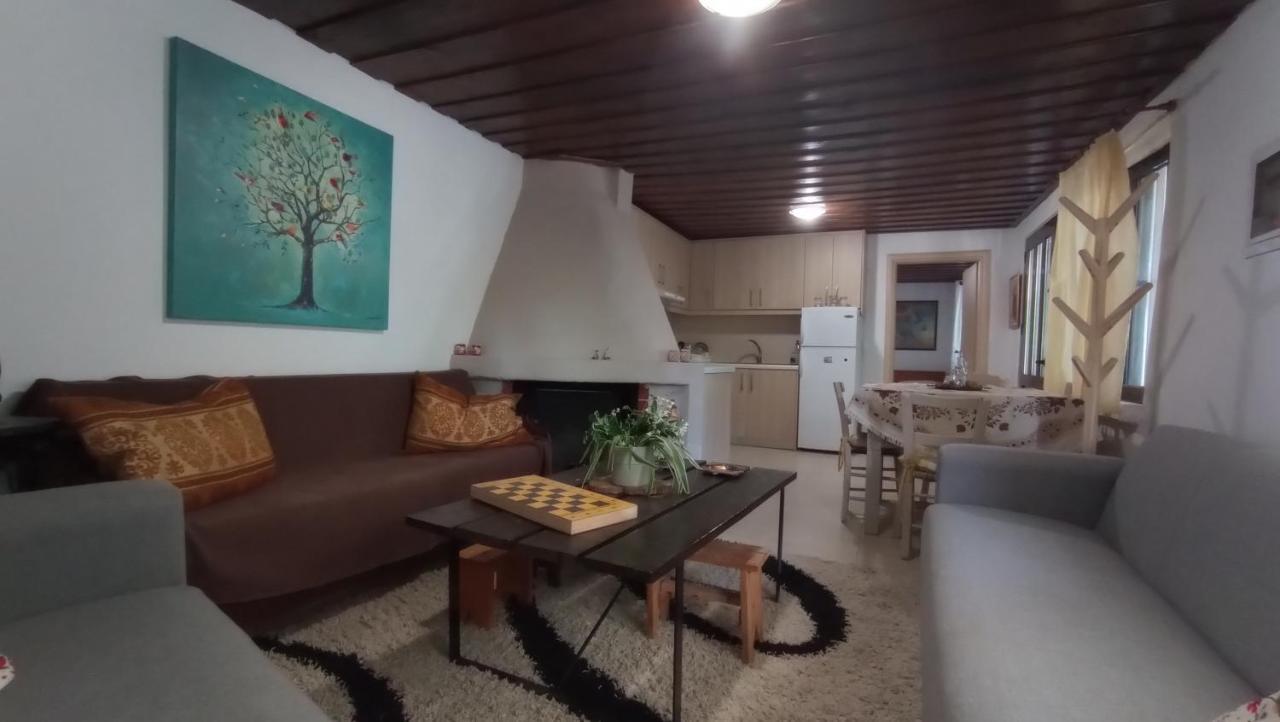 Villatzer - Traditional House With Fireplace And Garden Tzermiadon Bagian luar foto